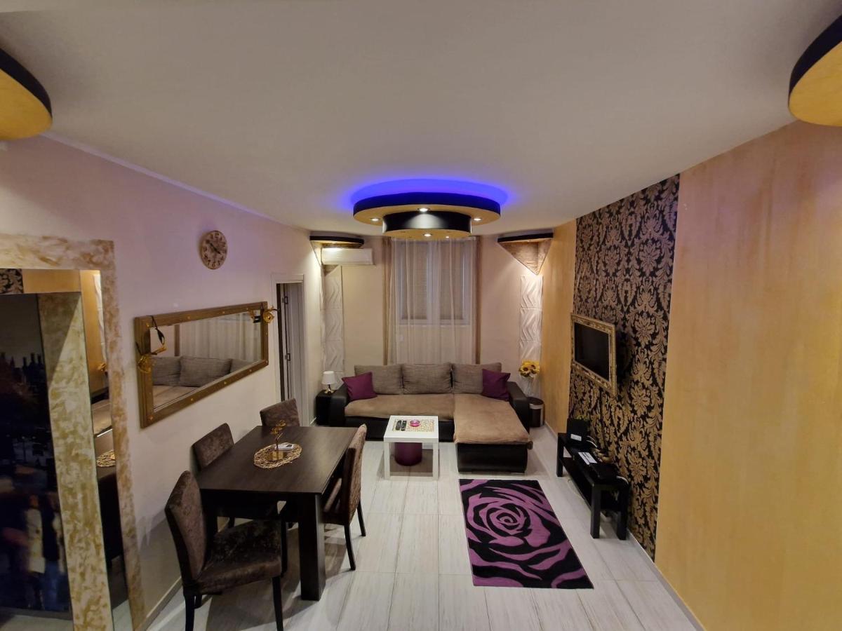 Gold Apartment Belgrade Luaran gambar