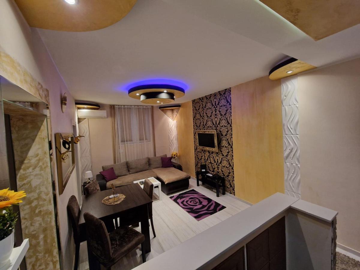 Gold Apartment Belgrade Luaran gambar
