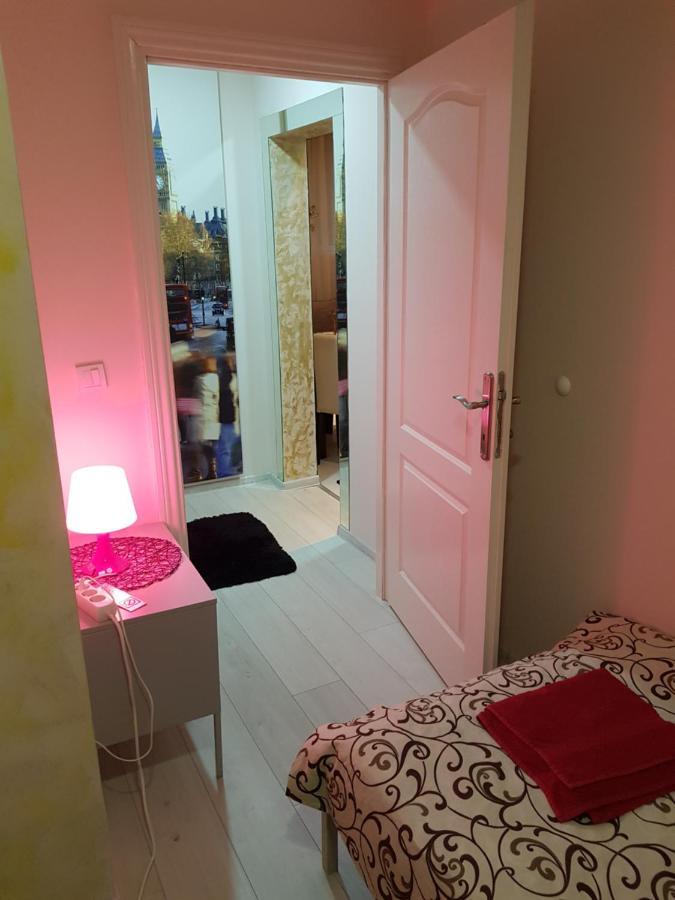 Gold Apartment Belgrade Luaran gambar